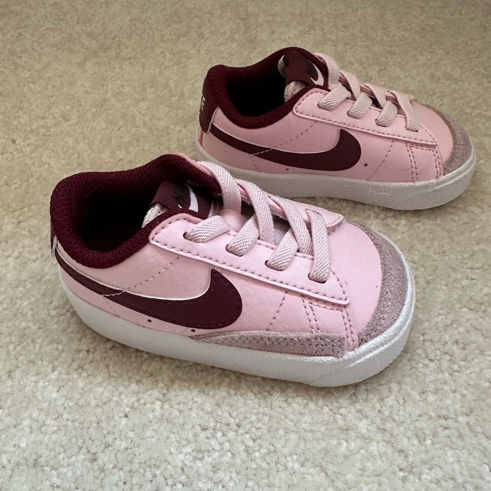 Nike Kids Pink Sneakers